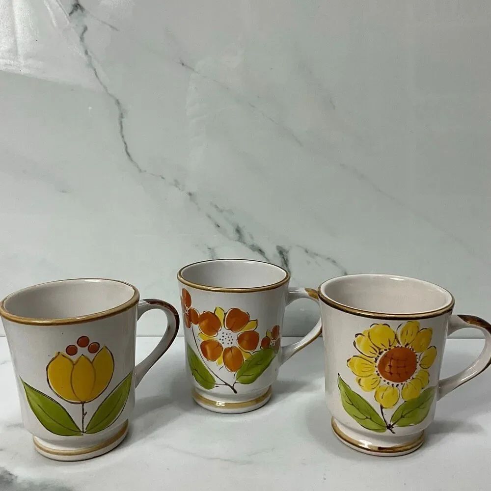 VINTAGE MCM Norlean Korea Coffee Mugs
